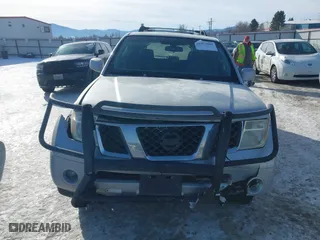 2006 Nissan Pathfinder SE with VIN 5N1AR18W06C649633, listed as a IAAI auction lot 41577009 with 137,557 mi miles. Bid and sale history available at carsss.com. Image 12.