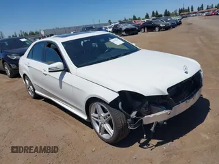 2011 Mercedes-Benz E 350 Luxury with VIN WDDHF5GB2BA447647, listed as a IAAI auction lot 42550261 with 117,504 mi miles and . Bid and sale history available at DreamBid. Image 1.