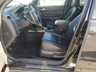 2011 Ford Escape XLT с VIN 1FMCU9DG5BKB65171, выставлен на аукционе Copart как лот 63237785 с пробегом 195 141 миль миль и Списание • Salvage title. История ставок и продаж доступна на DreamBid. Изображение 7.