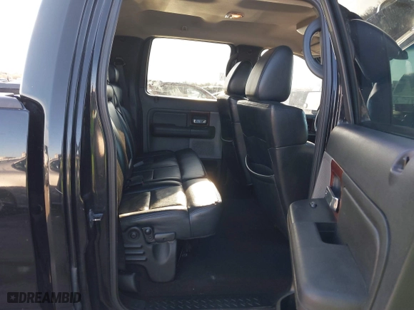 2007 Ford F-150 XLT with VIN 1FTPW12V77FB23491, listed as a IAAI auction lot 38533525 with 246,132 mi miles. Bid and sale history available at carsss.com. Image 8.