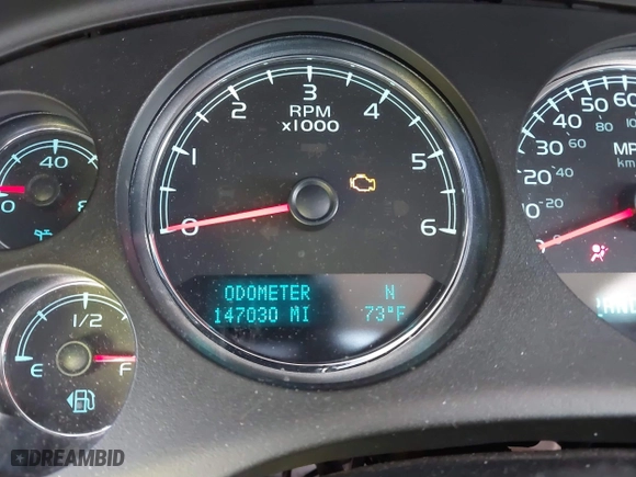 2012 Chevrolet Avalanche LT with VIN 3GNTKFE72CG160193, listed as a IAAI auction lot 42002570 with 147,030 mi miles. Bid and sale history available at carsss.com. Image 7.