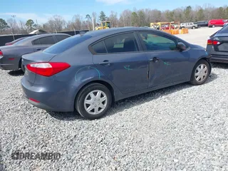 2016 Kia Forte LX with VIN KNAFK4A67G5571834, listed as a IAAI auction lot 41706701 with 100,621 mi miles. Bid and sale history available at carsss.com. Image 4.