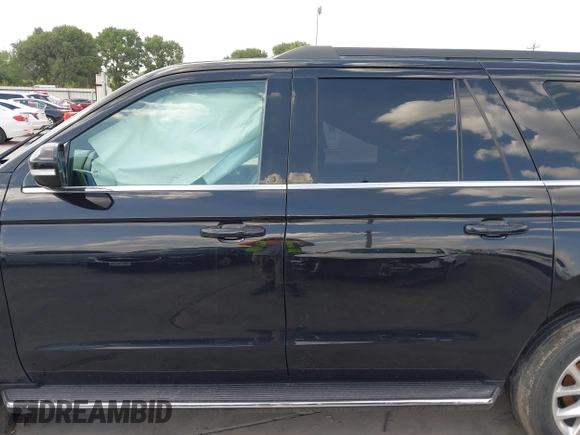 2021 Ford Expedition Max XLT z VIN 1FMJK1HT7MEA33522, wystawiony jako IAAI lot #42234534 z przebiegiem 124 820 mil mil oraz . Historia ofert i sprzedaży dostępna na DreamBid. Obrazek 14.