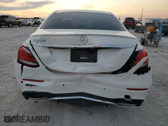 2019 Mercedes-Benz E-Class E 300 with VIN WDDZF4JB1KA512012, listed as a Copart auction lot 46902445 with 59,090 mi miles and Salvage Title. Bid and sale history available at carsss.com. Image 6.