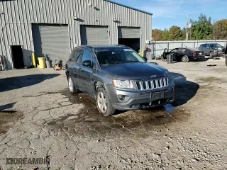 2012 Jeep Compass Limited with VIN 1C4NJCCB7CD523935, listed as a Copart auction lot 76399974 with 172,846 mi miles and Salvage Title. Bid and sale history available at carsss.com. Image 14.