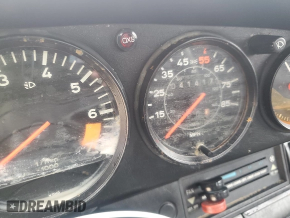 1980 Porsche 911 with VIN 91A0141114, listed as a Copart auction lot 74062964 with 41,417 mi miles and Non repairable. Bid and sale history available at DreamBid. Image 9.