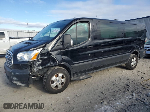 2019 Ford Transit Passenger XL z VIN 1FBZX2ZM5KKA77799, wystawiony jako Copart lot #86916184 z przebiegiem 152 833 mil mil oraz Szkody całkowita. Historia ofert i sprzedaży dostępna na DreamBid. Obrazek 1.