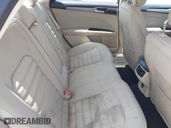 2013 Ford Fusion SE с VIN 3FA6P0H70DR138480, выставлен на аукционе IAAI как лот 42542450 с пробегом 133 617 миль миль и . История ставок и продаж доступна на DreamBid. Изображение 8.