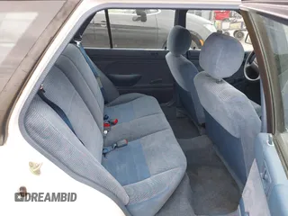 1994 Ford Escort z VIN 1FARP15J9RW134239, wystawiony jako IAAI lot #42056543 z przebiegiem 120 843 mil mil oraz . Historia ofert i sprzedaży dostępna na DreamBid. Obrazek 8.