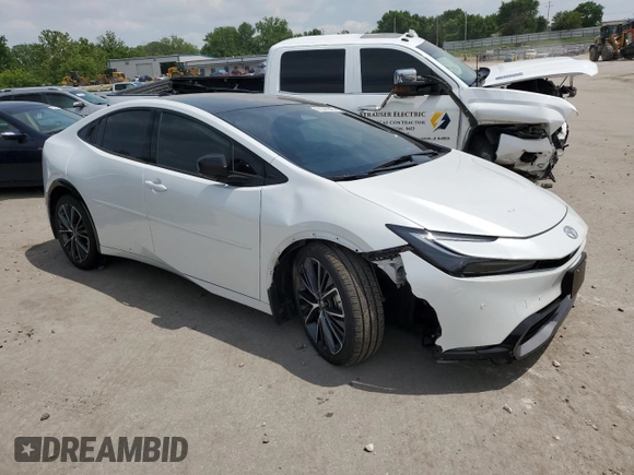 2024 Toyota Prius LE with VIN JTDACAAU6R3034409, listed as a Copart auction lot 61341845 with 11,041 mi miles and Salvage title. Bid and sale history available at DreamBid. Image 4.