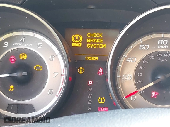 2013 Acura MDX with VIN 2HNYD2H25DH516097, listed as a IAAI auction lot 42014878 with 175,829 mi miles and . Bid and sale history available at carsss.com. Image 7.