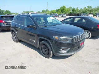2019 Jeep Cherokee Limited with VIN 1C4PJMDX0KD351884, listed as a IAAI auction lot 42452219 with 112,485 mi miles and . Bid and sale history available at DreamBid. Image 1.