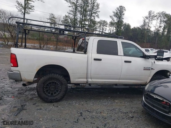 2018 Ram 2500 Tradesman with VIN 3C6UR5CL5JG316444, listed as a IAAI auction lot 41844569 with 161,000 mi miles. Bid and sale history available at carsss.com. Image 13.