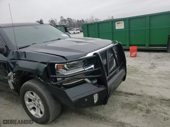 2016 Chevrolet Silverado 1500 LT with VIN 3GCPCREC9GG336863, listed as a Copart auction lot 45747315 with 200,955 mi miles and Salvage Title. Bid and sale history available at carsss.com. Image 11.