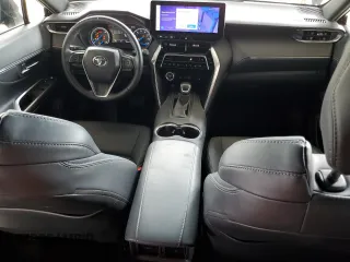 2023 Toyota Venza LE with VIN JTEAAAAHXPJ137491, listed as a Copart auction lot 61889594 with 30,442 mi miles and Salvage Title. Bid and sale history available at carsss.com. Image 8.