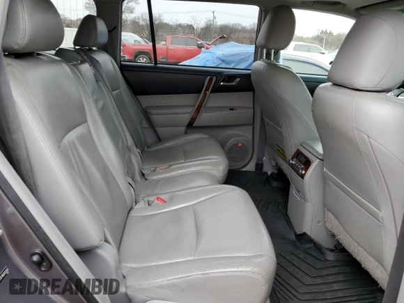 2011 Toyota Highlander Hybrid Limited with VIN JTEDC3EH8B2002400, listed as a Copart auction lot 49043615 with 268,866 mi miles and Clean Title. Bid and sale history available at carsss.com. Image 11.