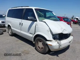 2000 Chevrolet Astro z VIN 1GNDM19W5YB202648, wystawiony jako IAAI lot #42272323 z przebiegiem Nie podano mil oraz . Historia ofert i sprzedaży dostępna na DreamBid. Obrazek 1.