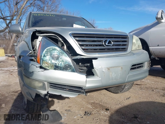 2003 Lexus GX 470 with VIN JTJBT20XX30015034, listed as a IAAI auction lot 41386690 with 234,983 mi miles. Bid and sale history available at carsss.com. Image 18.