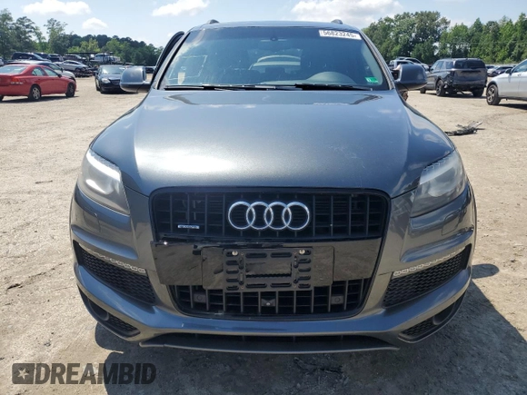 2015 Audi Q7 S line Prestige z VIN WA1DGAFE9FD008020, wystawiony jako Copart lot #56823245 z przebiegiem 162 087 mil mil oraz Szkoda całkowita • Salvage title. Historia ofert i sprzedaży dostępna na DreamBid. Obrazek 5.