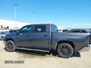 2018 Toyota Tundra 2WD SR5 with VIN 5TFEM5F14JX133862, listed as a IAAI auction lot 41664452 with 91,687 mi miles. Bid and sale history available at carsss.com. Image 14.
