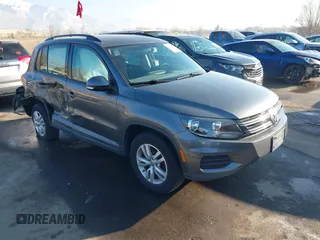 2015 Volkswagen Tiguan S z VIN WVGAV7AX6FW611565, wystawiony jako IAAI lot #41356912 z przebiegiem 78 523 mil mil oraz . Historia ofert i sprzedaży dostępna na DreamBid. Obrazek 1.