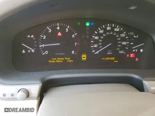 2005 Lexus LS 430 with VIN JTHBN36F255019469, listed as a Copart auction lot 84561244 with 225,468 mi miles and Salvage Title. Bid and sale history available at carsss.com. Image 9.
