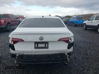 2019 Volkswagen Jetta GLI S z VIN 3VW6T7BU2KM202992, wystawiony jako IAAI lot #40896812 z przebiegiem 44 348 mil mil oraz . Historia ofert i sprzedaży dostępna na DreamBid. Obrazek 17.