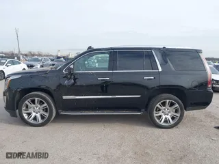 2019 Cadillac Escalade Luxury with VIN 1GYS3BKJ3KR254991, listed as a IAAI auction lot 41728759 with 65,267 mi miles. Bid and sale history available at carsss.com. Image 14.
