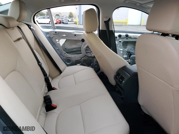 2017 Jaguar XE 25t Premium with VIN SAJAD4BG8HA964816, listed as a Copart auction lot 85763664 with 30,889 mi miles and Salvage Title. Bid and sale history available at carsss.com. Image 10.