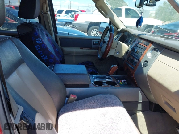 2007 Ford Expedition Eddie Bauer с VIN 1FMFU18577LA46949, выставлен на аукционе IAAI как лот 42408110 с пробегом 233 516 миль миль и . История ставок и продаж доступна на DreamBid. Изображение 5.