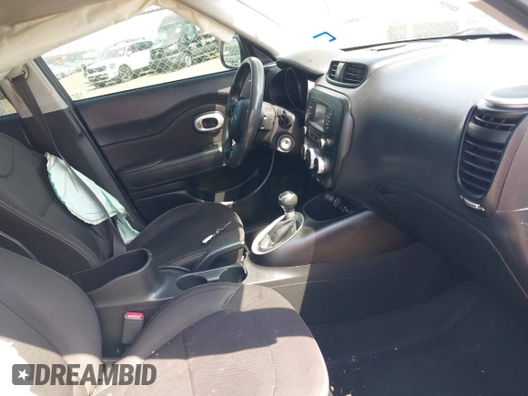 2016 Kia Soul with VIN KNDJN2A26G7325318, listed as a IAAI auction lot 41925940 with 151,747 mi miles and . Bid and sale history available at DreamBid. Image 5.
