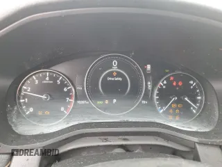 2024 Mazda CX-90 Premium z VIN JM3KKDHD8R1113467, wystawiony jako Copart lot #59140195 z przebiegiem 10 267 mil mil oraz Szkody całkowita. Historia ofert i sprzedaży dostępna na DreamBid. Obrazek 9.
