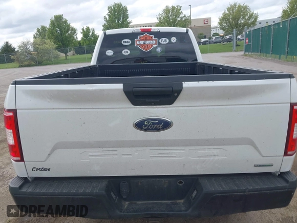 2019 Ford F-150 XL z VIN 1FTMF1CP6KKF11931, wystawiony jako IAAI lot #42263673 z przebiegiem 81 578 mil mil oraz . Historia ofert i sprzedaży dostępna na DreamBid. Obrazek 16.