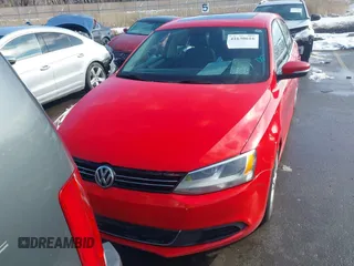 2014 Volkswagen Jetta Sedan SE w/Connectivity with VIN 3VWD07AJ7EM288652, listed as a IAAI auction lot 41630616 with 130,860 mi miles. Bid and sale history available at carsss.com. Image 12.