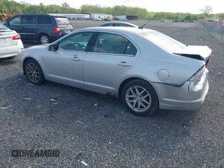 2010 Ford Fusion SEL with VIN 3FAHP0JA7AR310398, listed as a IAAI auction lot 42153180 with 191,762 mi miles and . Bid and sale history available at carsss.com. Image 3.