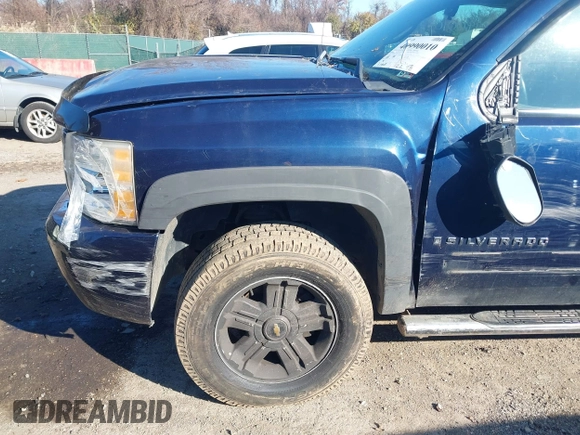 2009 Chevrolet Silverado 1500 LT with VIN 1GCEK29089Z264879, listed as a IAAI auction lot 40990010 with Not Provided miles and . Bid and sale history available at DreamBid. Image 20.