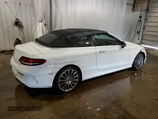 2019 Mercedes-Benz C 300 with VIN WDDWK8DB3KF900007, listed as a Copart auction lot 71775914 with 40,628 mi miles and Non Repairable. Bid and sale history available at carsss.com. Image 3.