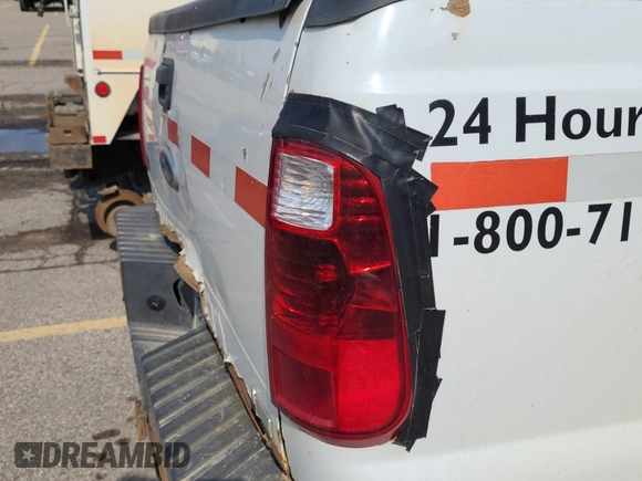 2011 Ford F-350 Platinum с VIN 1FT7W3B60BEB77928, выставлен на аукционе IAAI как лот 42626946 с пробегом 429 347 миль миль и . История ставок и продаж доступна на DreamBid. Изображение 53.