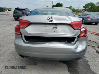 2012 Volkswagen Passat SE с VIN 1VWBH7A31CC107383, выставлен на аукционе Copart как лот 54706945 с пробегом 82 227 миль миль и Списание • Salvage title. История ставок и продаж доступна на DreamBid. Изображение 6.