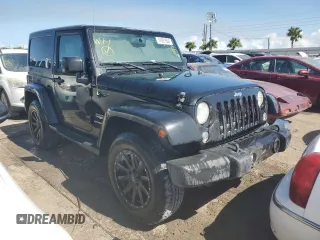 2014 Jeep Wrangler Sahara with VIN 1C4AJWBG3EL258582, listed as a Copart auction lot 74921604 with 17,777 mi miles and Non Repairable. Bid and sale history available at DreamBid. Image 4.