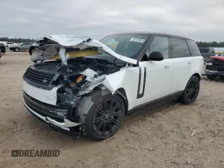 2025 Land Rover Range Rover SE z VIN SALKP9FU7SA273087, wystawiony jako Copart lot #84183094 z przebiegiem 682 mil mil oraz Szkoda całkowita • Salvage title. Historia ofert i sprzedaży dostępna na DreamBid. Obrazek 1.