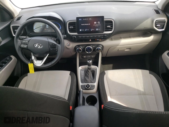 2024 Hyundai Venue Limited with VIN KMHRC8A30RU329417, listed as a Copart auction lot 45984505 with 12,351 mi miles and Salvage Title. Bid and sale history available at DreamBid. Image 8.