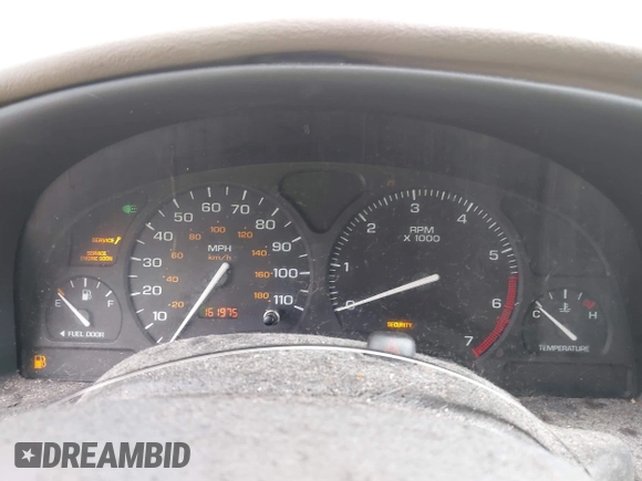 2000 Saturn SL with VIN 1G8ZH5287YZ262924, listed as a IAAI auction lot 42068691 with 161,975 mi miles and . Bid and sale history available at DreamBid. Image 7.