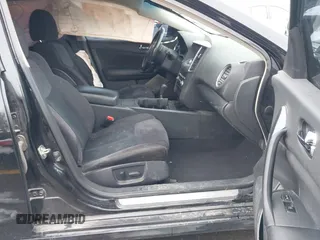 2014 Nissan Maxima S with VIN 1N4AA5AP2EC431350, listed as a IAAI auction lot 41817364 with Not provided miles and . Bid and sale history available at DreamBid. Image 5.