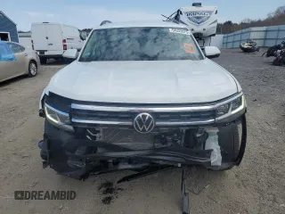 2022 Volkswagen Atlas SE with VIN 1V2HR2CAXNC501023, listed as a Copart auction lot 54332075 with 40,966 mi miles and Salvage title. Bid and sale history available at DreamBid. Image 5.