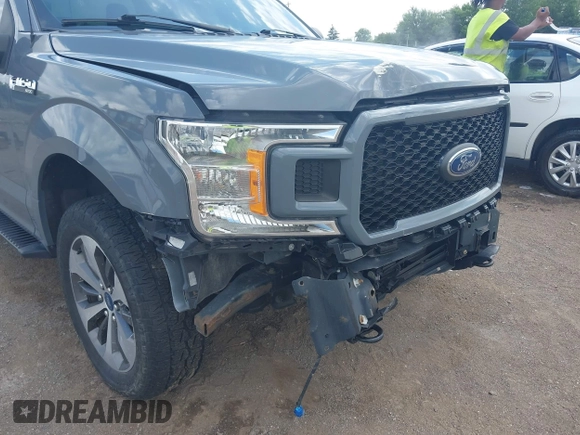 2020 Ford F-150 XL z VIN 1FTEX1EP0LKF35089, wystawiony jako IAAI lot #42657401 z przebiegiem 65 347 mil mil oraz . Historia ofert i sprzedaży dostępna na DreamBid. Obrazek 19.