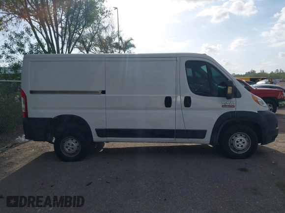 2014 Ram ProMaster Cargo with VIN 3C6TRVAG3EE105066, listed as a IAAI auction lot 42127473 with 122,505 mi miles. Bid and sale history available at carsss.com. Image 13.