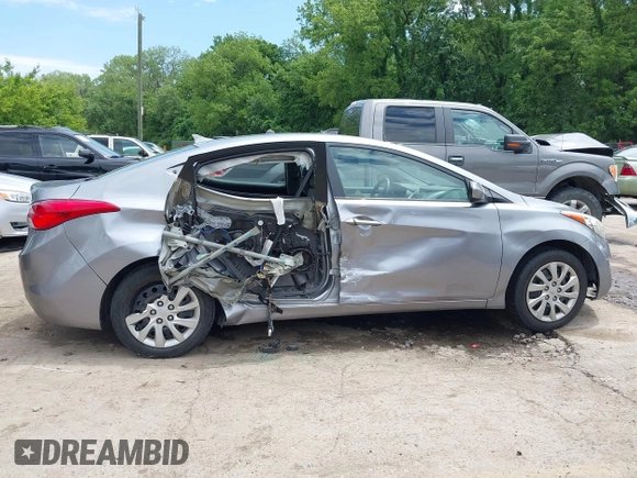 2012 Hyundai Elantra Limited z VIN KMHDH4AE8CU298060, wystawiony jako IAAI lot #42248323 z przebiegiem 207 123 mil mil oraz . Historia ofert i sprzedaży dostępna na DreamBid. Obrazek 13.