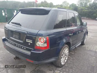 2011 Land Rover Range Rover Sport HSE Lux with VIN SALSK2D41BA289200, listed as a IAAI auction lot 42534463 with 199,811 mi miles and . Bid and sale history available at DreamBid. Image 4.