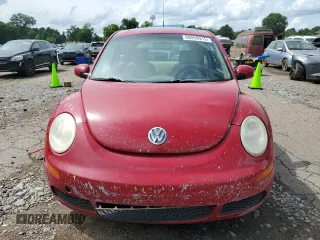 2008 Volkswagen Beetle SE with VIN 3VWRW31C78M523389, listed as a Copart auction lot 60956915 with 179,222 mi miles and Salvage title. Bid and sale history available at DreamBid. Image 5.
